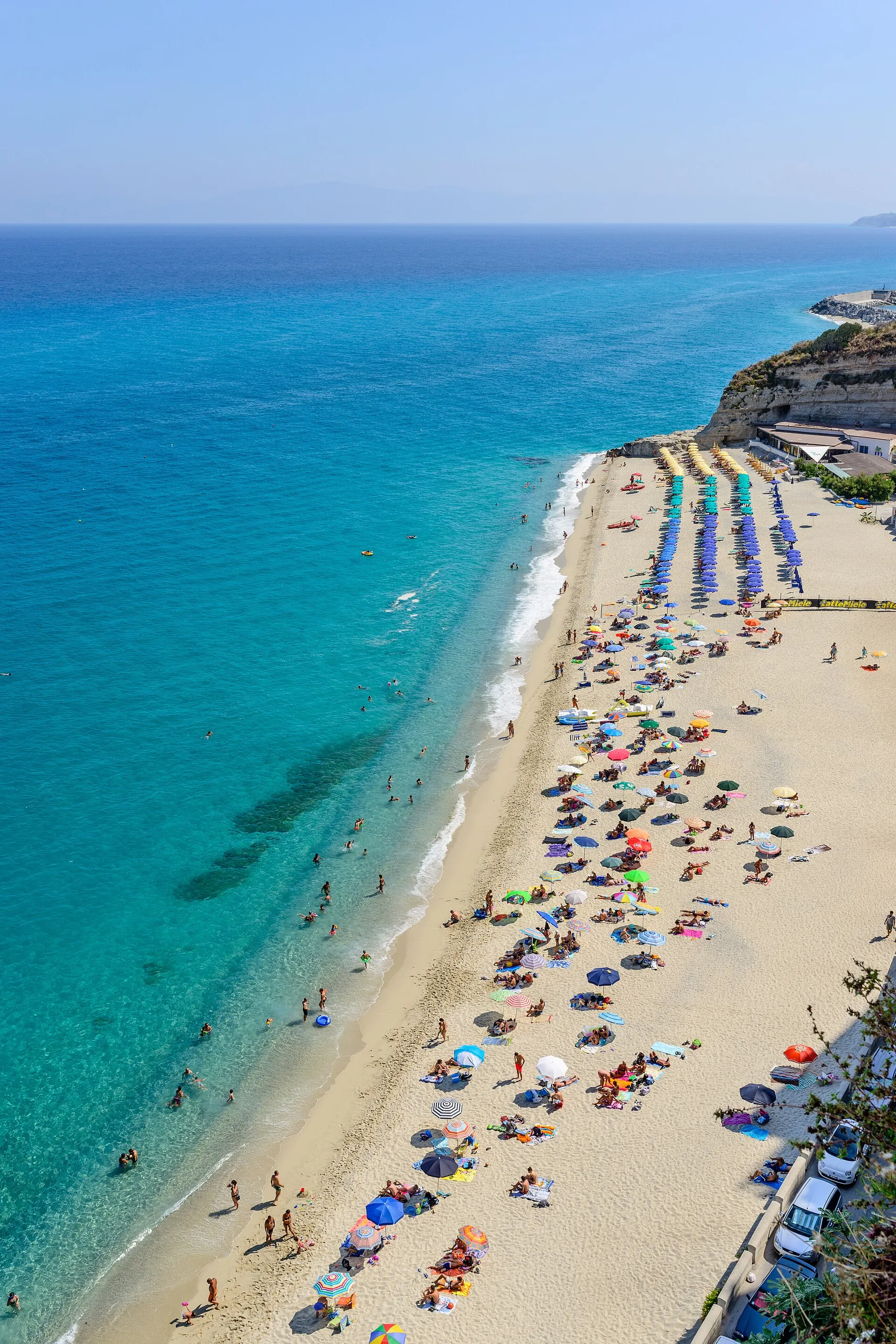 Spiaggia di Tropea in una giornata estiva, Calabria